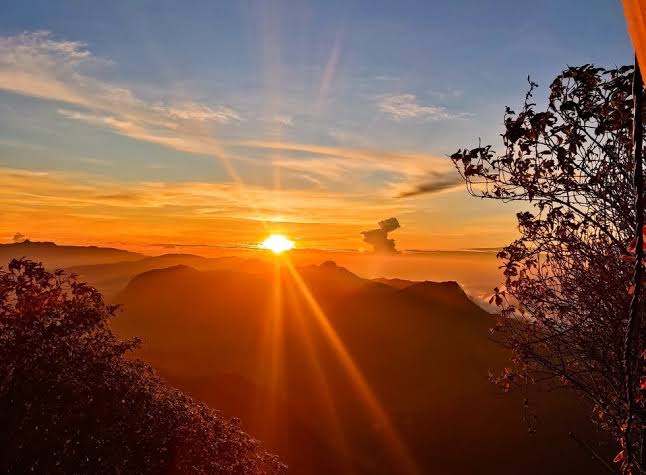 Adam’s Peak (Sri Pada) — photograph 4