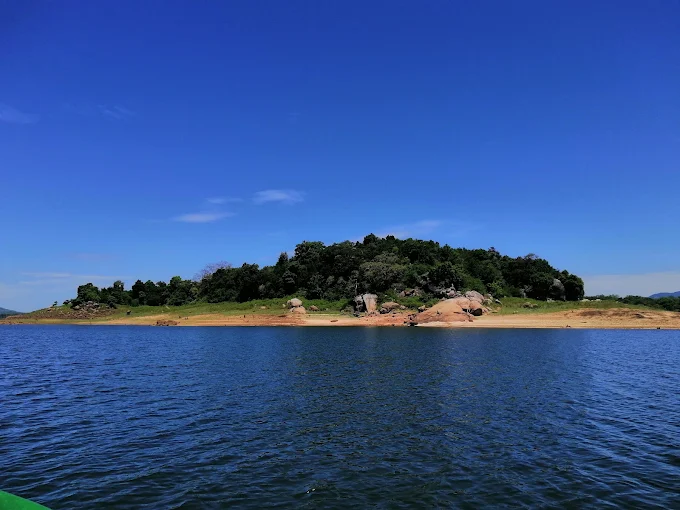 Gal Oya National Park — photograph 4