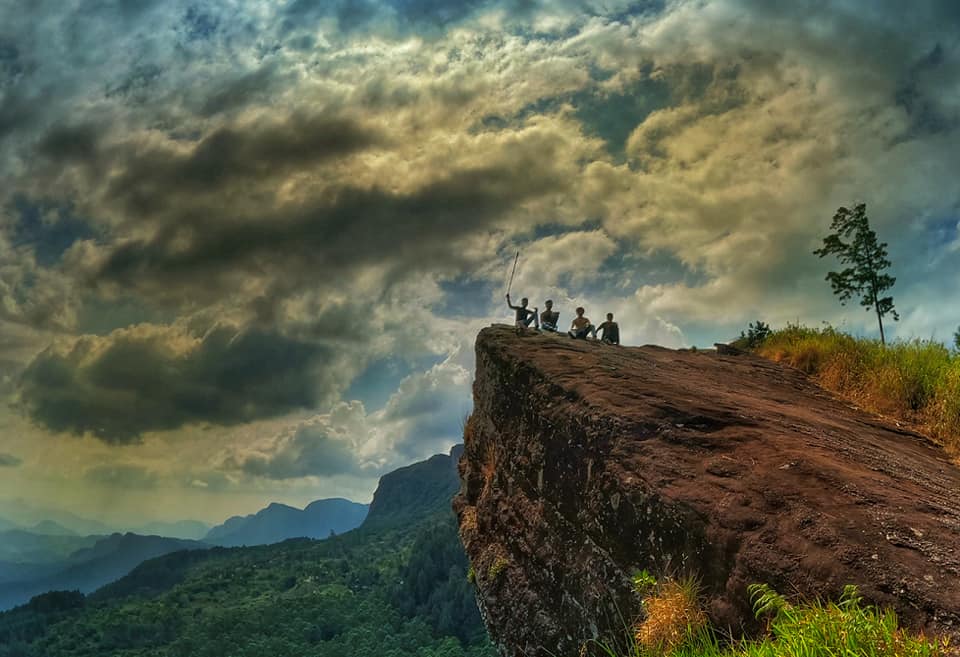Kabaragala — photograph 2