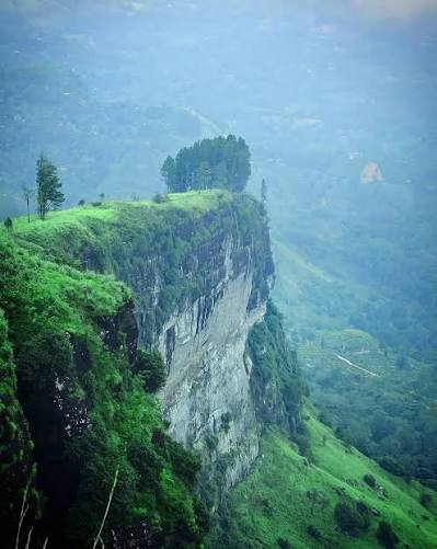 Kabaragala — photograph 3