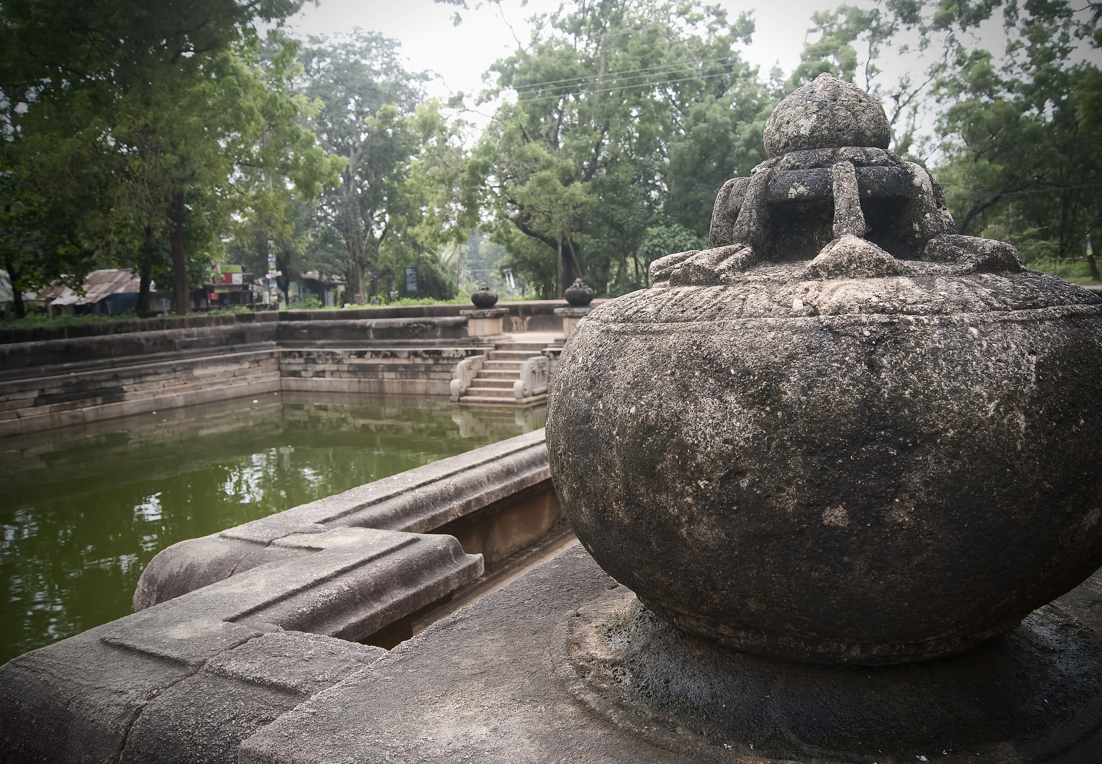 Kuttam Pokuna — photograph 4