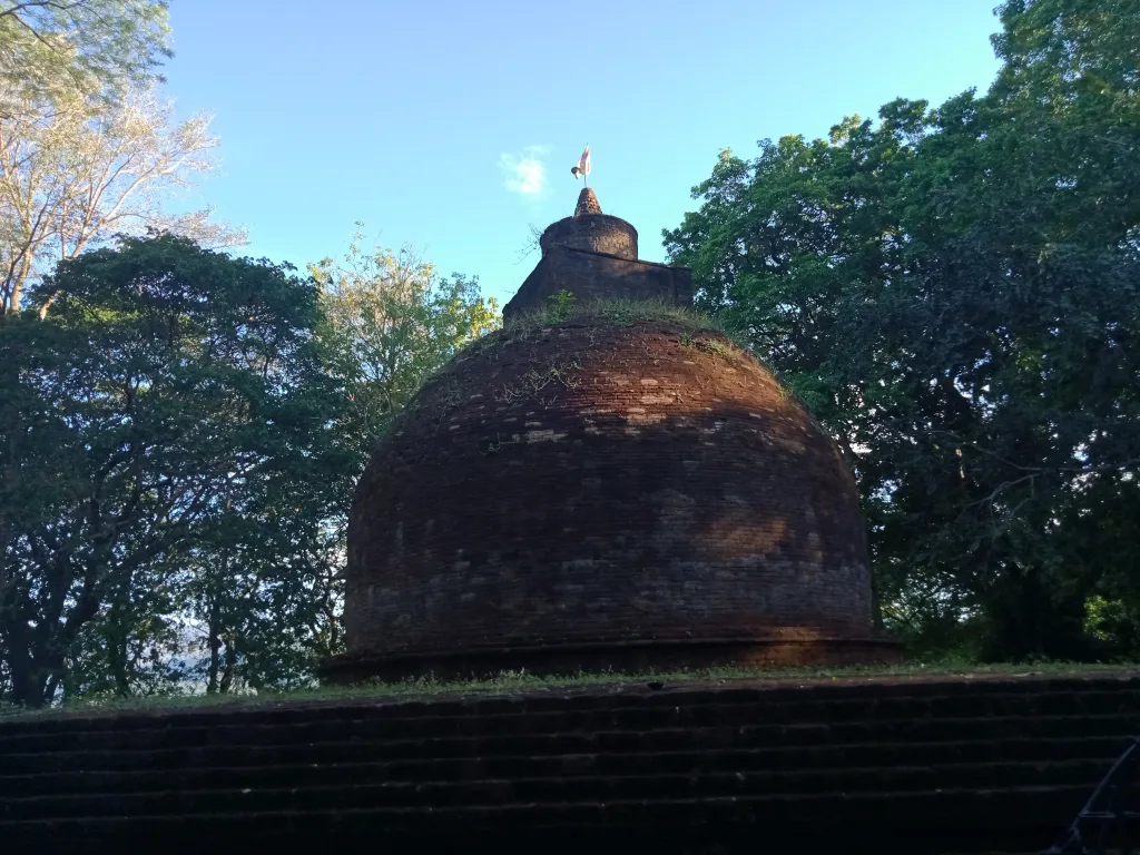 Nagadeepa Purana Vihara — photograph 3