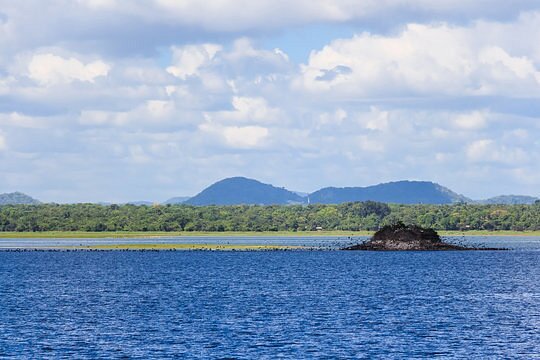 Parakrama Samudraya — photograph 2