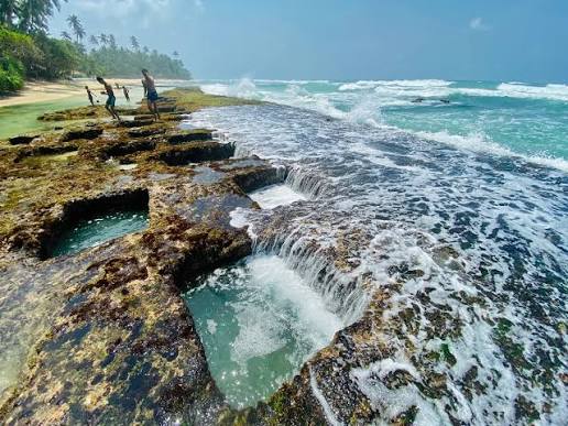 Thalpe Beach