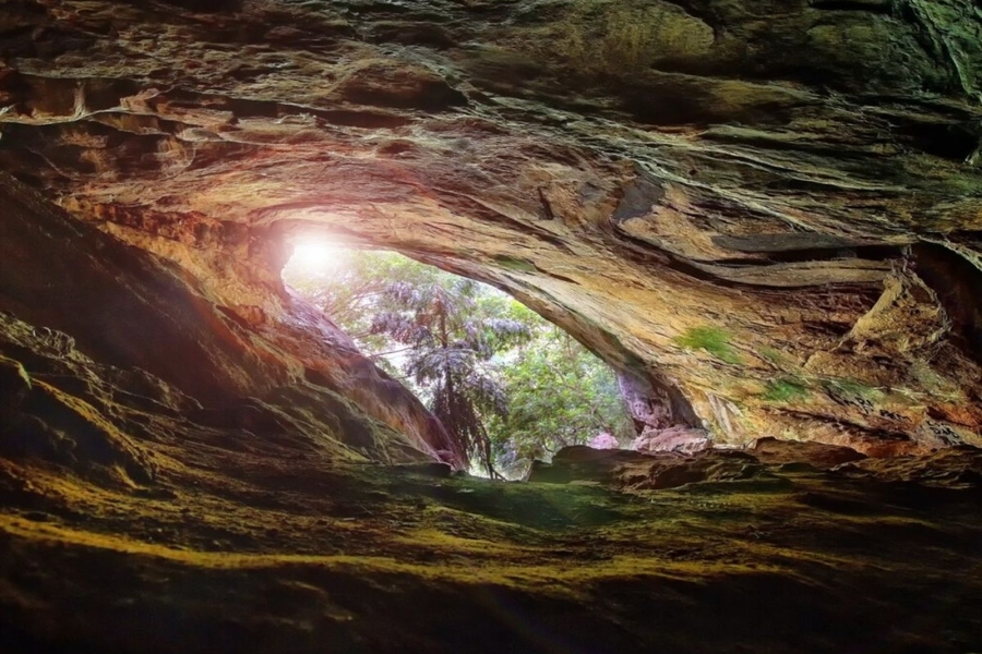Wawulpane Cave — photograph 4